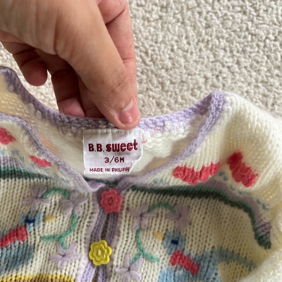 BB Sweet Knit Cardigan embroidered with Heart Pattern size 3 - 6 months - Picture 5 of 7